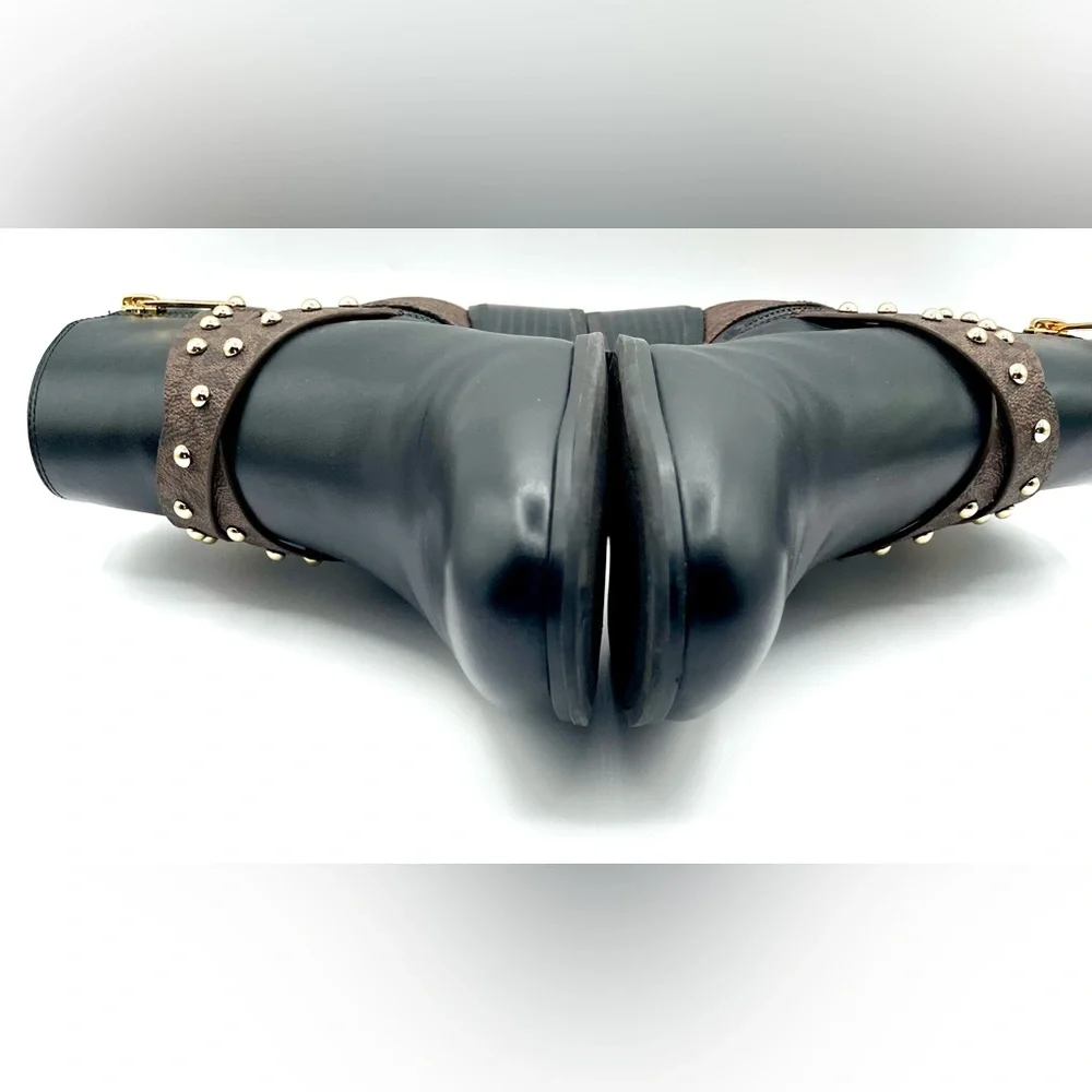MICHAEL KORS Kincaid Leather and Studded Logo Ankle Boots. Size 8 M - Picture 11 of 15